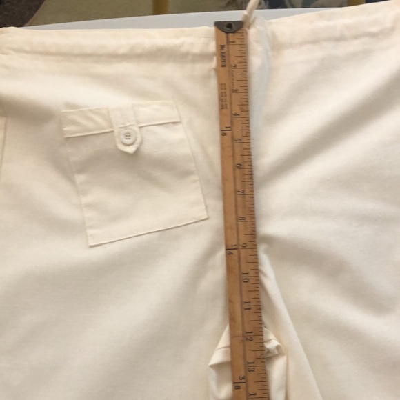 White pantss - Picture 6 of 10